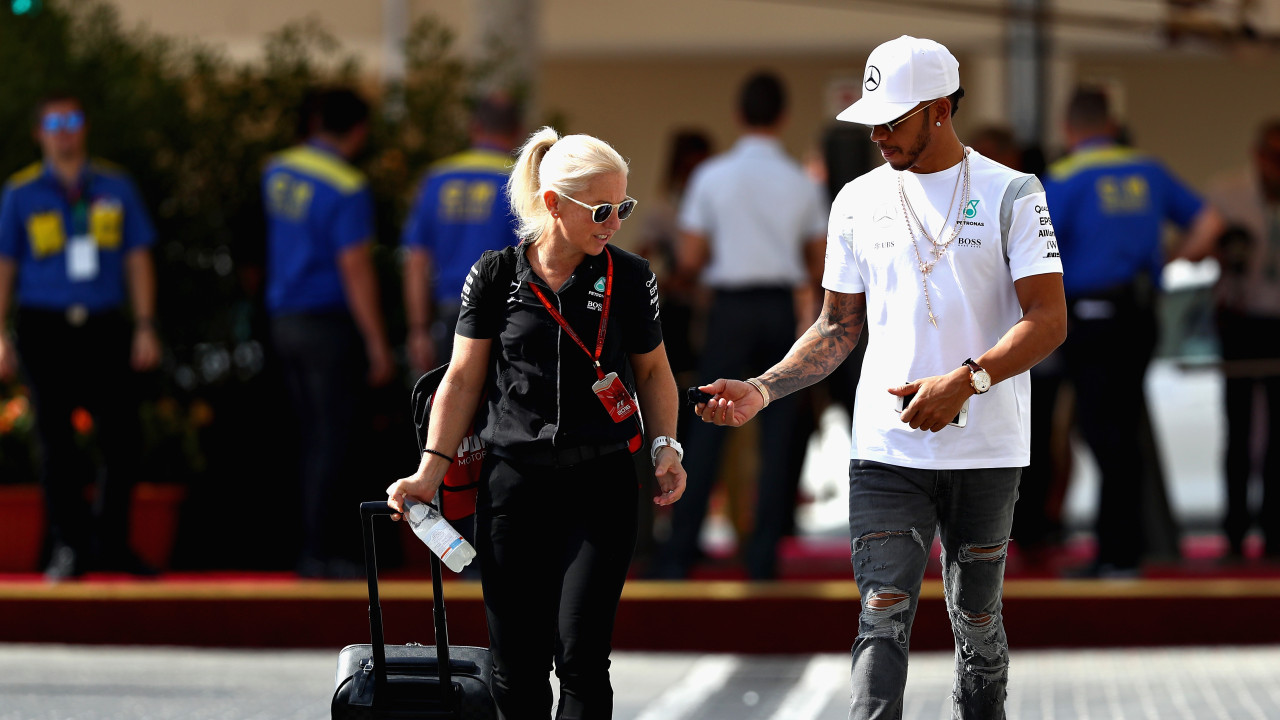 Comeback! Hamilton und Physiotherapeutin wieder vereint