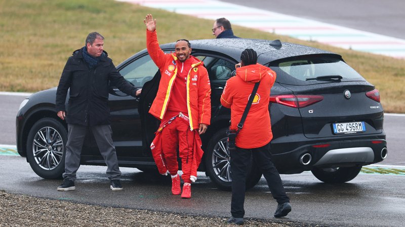 Bilder von Lewis Hamiltons ersten Runden im Ferrari