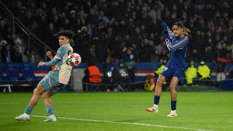 ManCity verspielt 2:0-Führung und muss um K.o.-Phase zittern