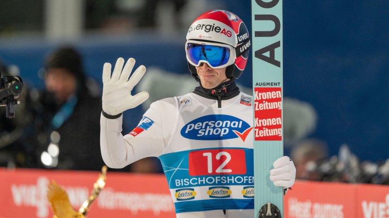 Hayböck bei Forfang-Sieg Dritter in Oberstdorf-Quali