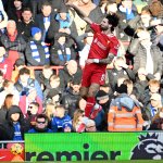 Liverpool mit Kantersieg, Arsenal zittert nach Platzverweis