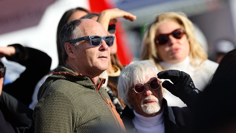 Kitzbühel 2025: Von Arnie bis Zlatan! Promis bei Streif-Show