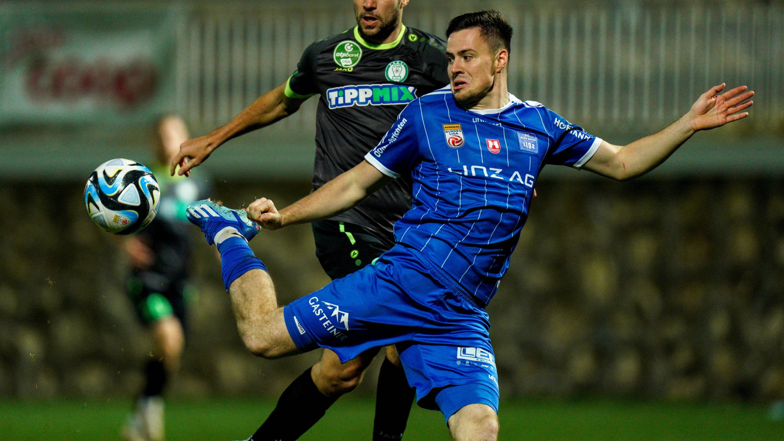 Leihabbruch! Blau-Weiß-Stürmer Feiertag vor <a href='/de/daten/news/deutschland/' class='tag'>Deutschland</a>-Deal