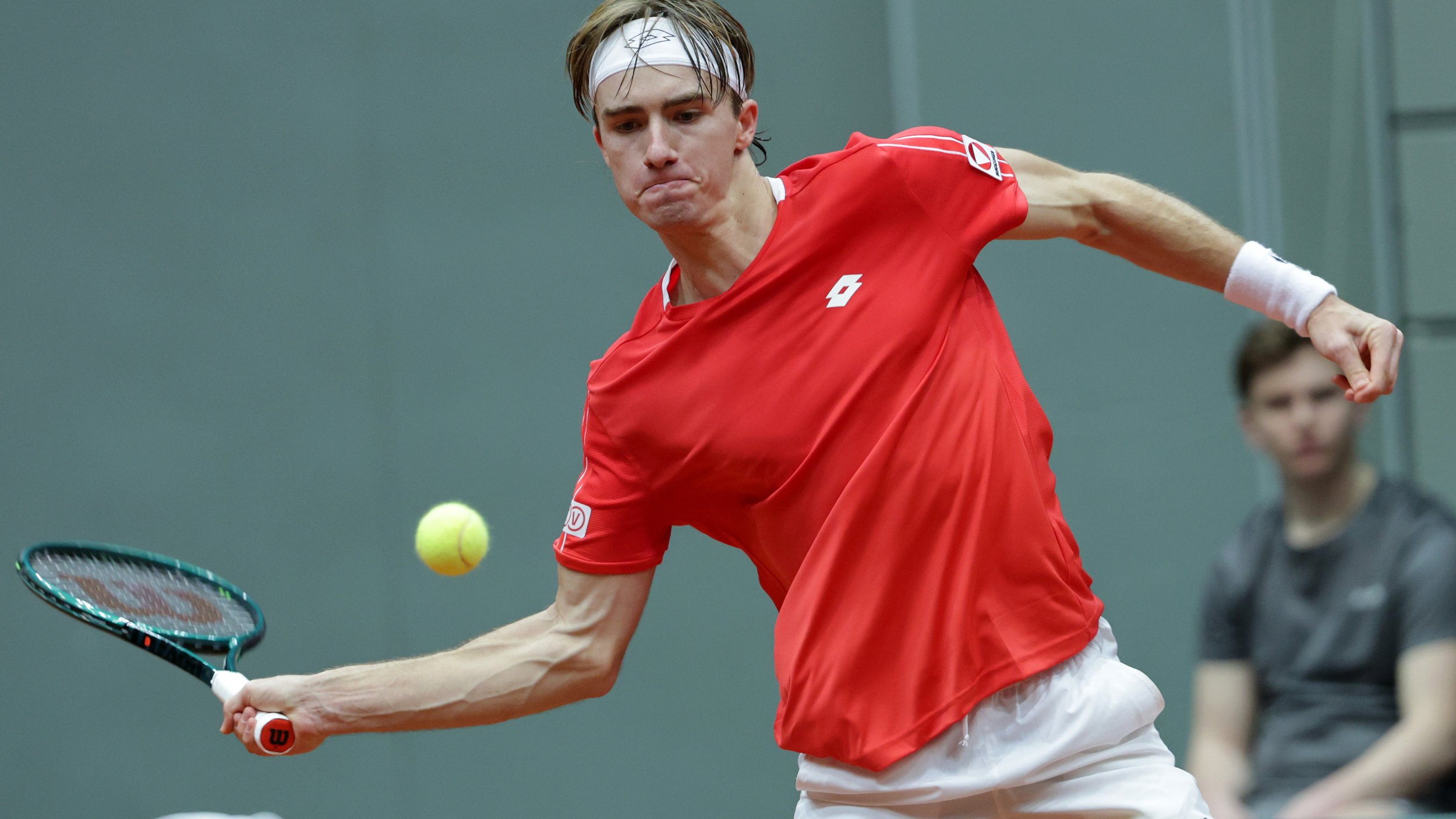 Neumayer stürmt ins Viertelfinale von Rom