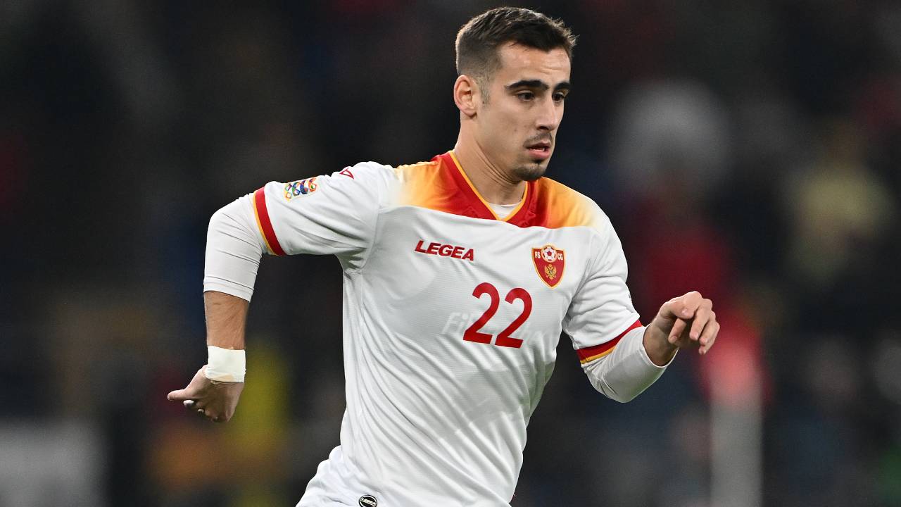 Rapid vor Verpflichtung von Flügelspieler aus Serbien