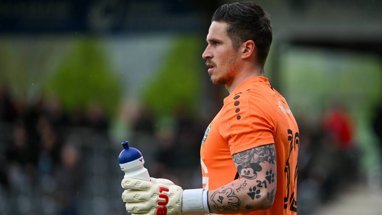 Torhüter verletzt! <a href='/de/daten/news/fussball/lask/' class='tag'>LASK</a> reagiert und holt Ersatz