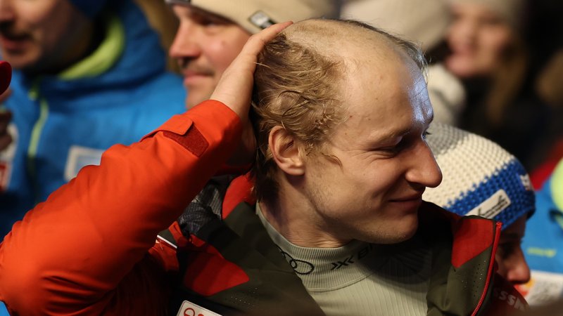 Haare ab! Odermatt und Co. glänzen mit Halbglatzen