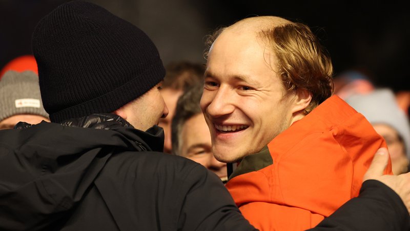 Haare ab! Odermatt und Co. glänzen mit Halbglatzen