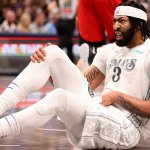 Verletzt beim Debüt! Mavs müssen länger auf Davis verzichten