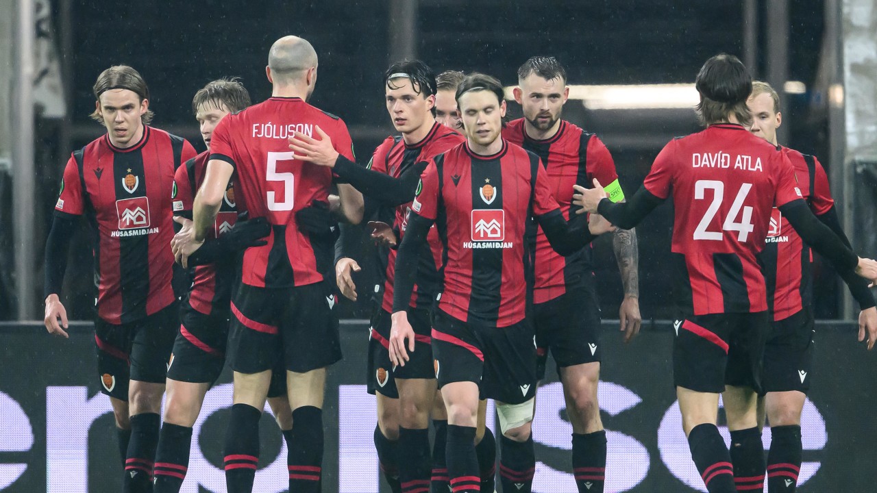 Vikingur legt im Duell der möglichen Rapid-Gegner vor