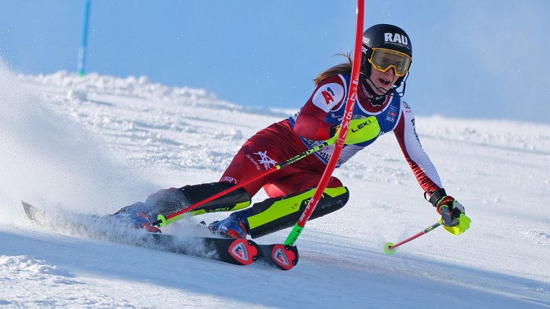 Katharina Liensberger fährt zu BRONZE im Slalom!