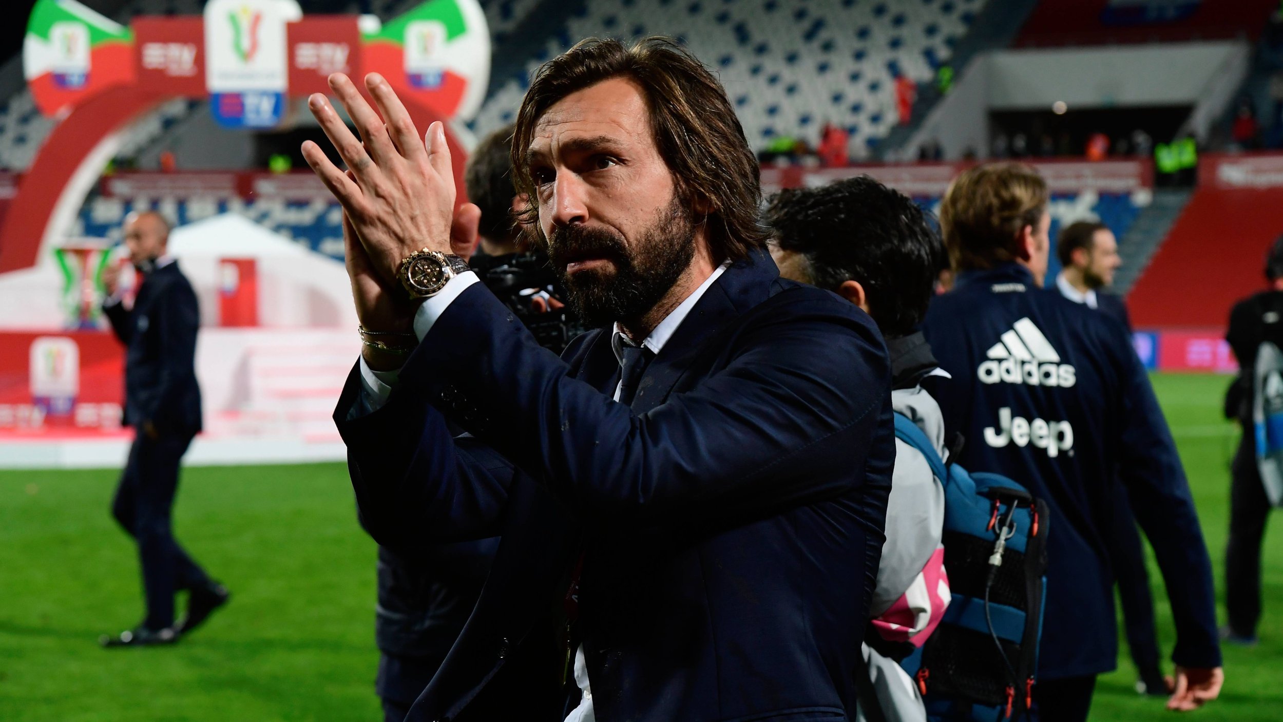 Andrea Pirlo könnte bald wieder in <a href='/de/daten/news/fussball/serie-a/' class='tag'>Serie A</a> coachen
