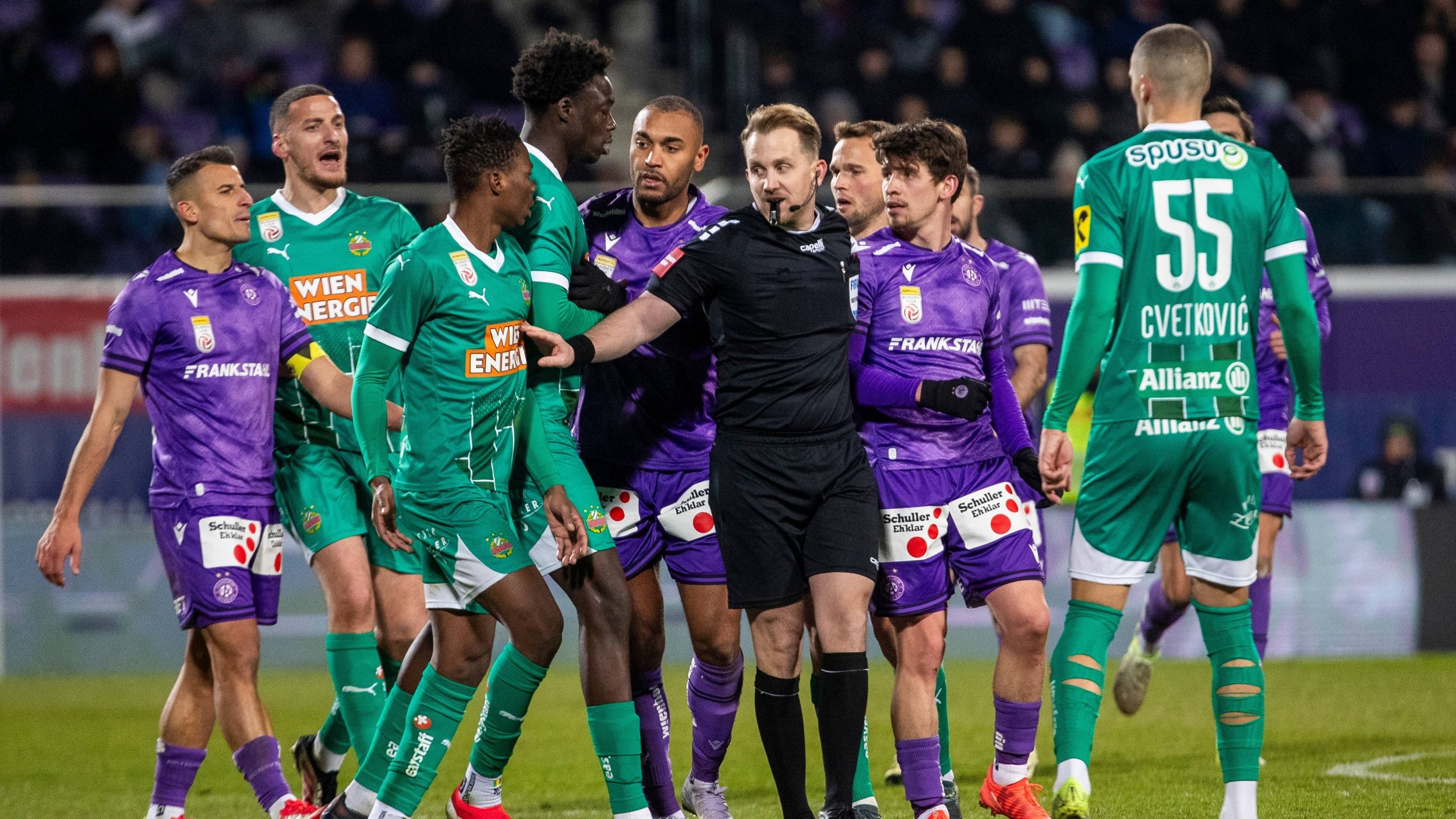 VAR-Rückblick: Deshalb war der FAK-Elfmeter im Derby korrekt