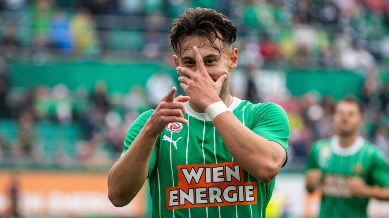 Ex-Rapidler bei Eintracht Frankfurt im Gespräch