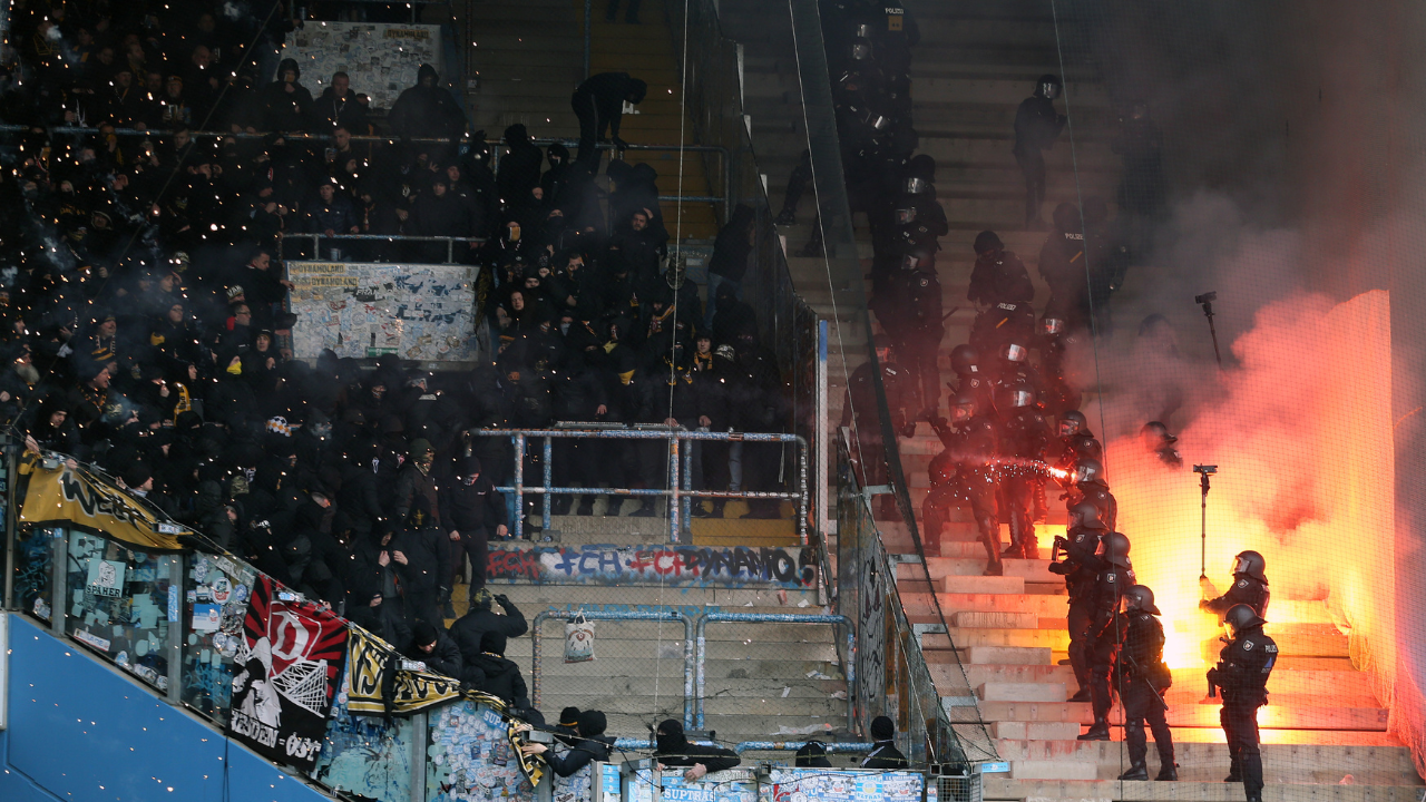 Eklat bei Ostderby! Dynamo-Fans verletzen Beamte