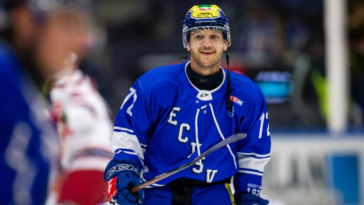 Nach 13 Jahren! <a href='/de/daten/news/eishockey/vsv/' class='tag'>VSV</a>-Star gewinnt zweiten MVP-Titel