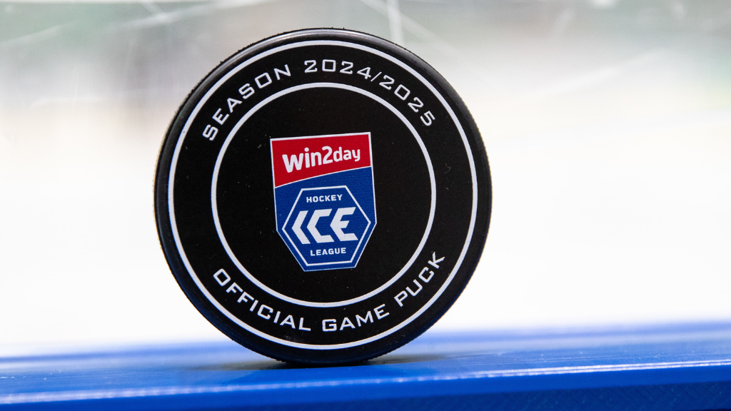 ICE plant Playoff-Pick in der Nacht