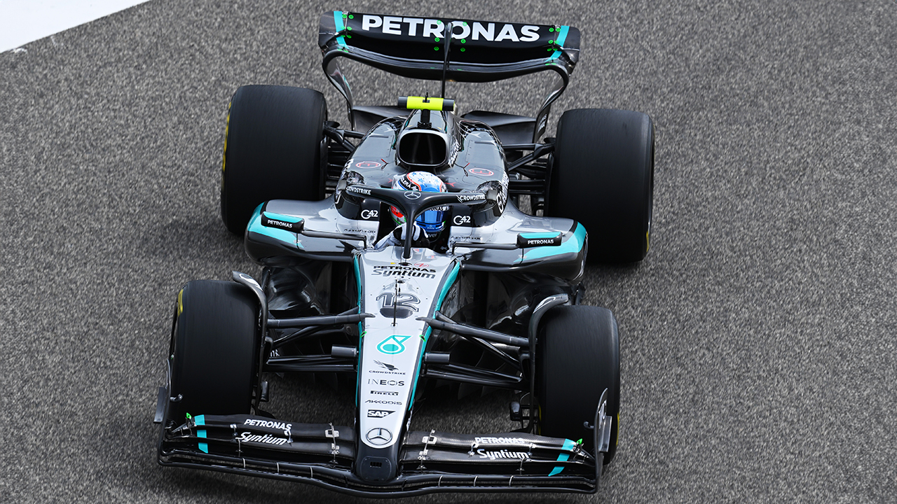 Youngster Antonelli stellt in Bahrain erste Bestzeit auf