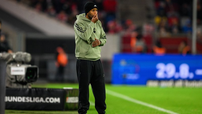 Düsseldorf mit Patzer - Schalke gewinnt Abstiegsduell